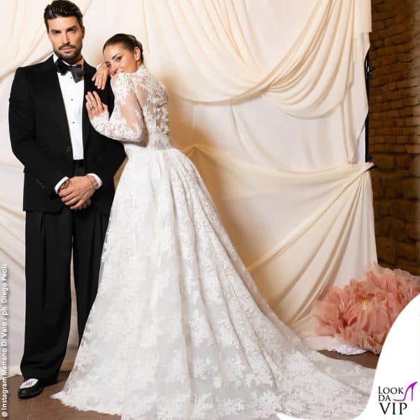 Lo scatto social con cui Mariano Di Vaio ed Eleonora Brunacci hanno svelato la festa per i dieci anni di matrimonio 