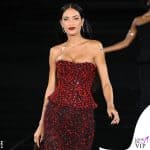 Elodie in passerella a Parigi per L'Oreal