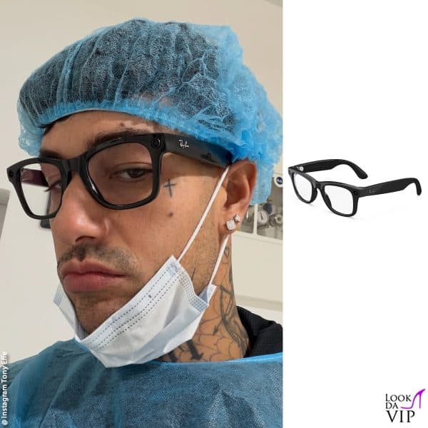 Tony Effe indossa gli occhiali con telecamera Ray-Ban 