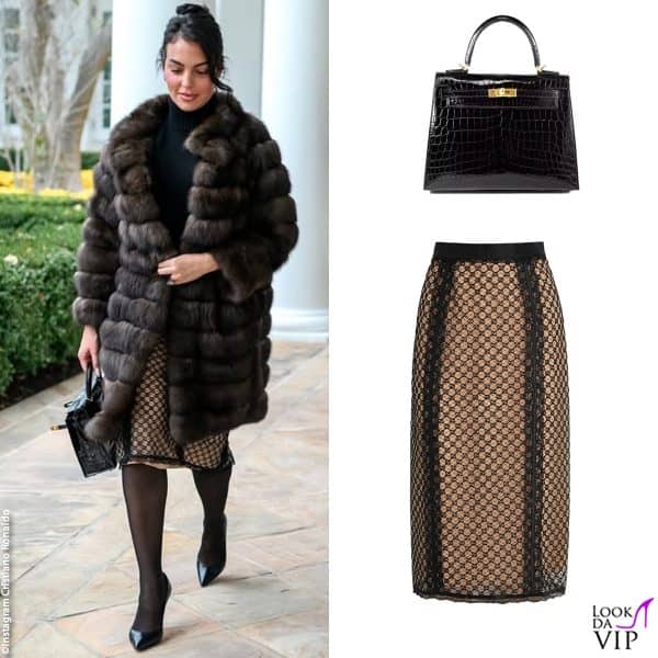gonna Gucci e borsa Hermès per Georgina 