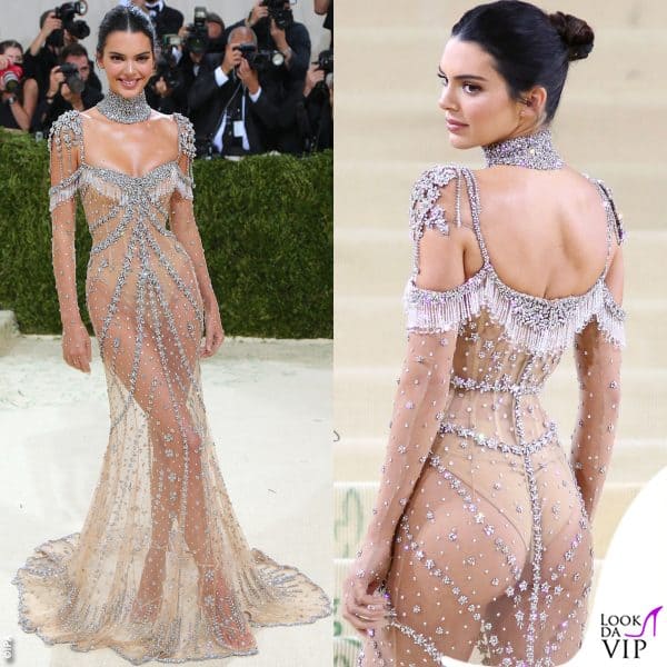 Kendall Jenner al Met Gala 2021 in Givenchy