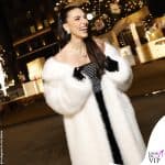 Giulia Salemi accende l'albero di Natale L'Oreal