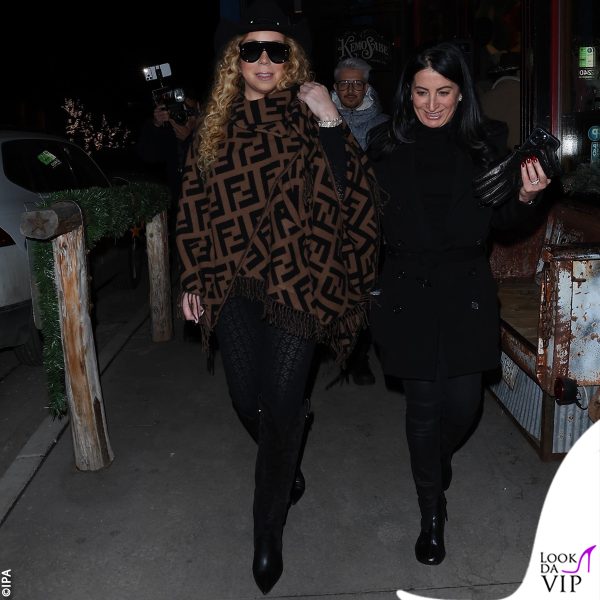 Mariah Carey ad Aspen con i suoi assistenti 