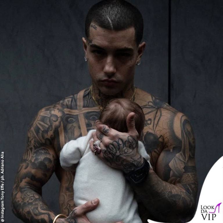 Tony Effe, papà dolce e fashion