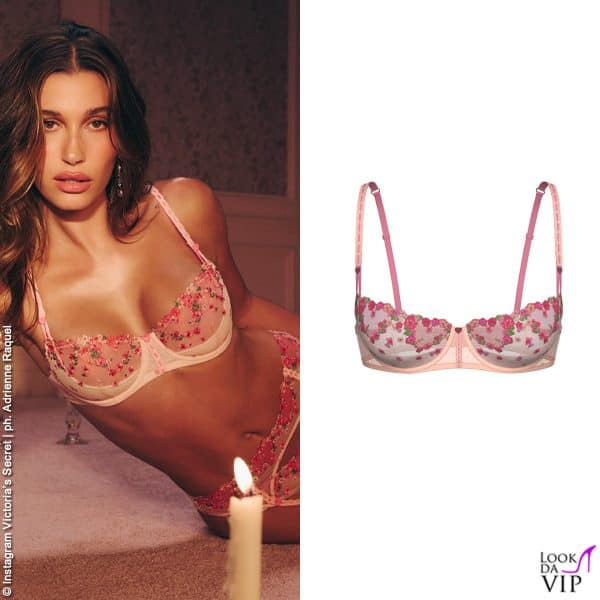 Il completo intimo VS è sexy e romantico