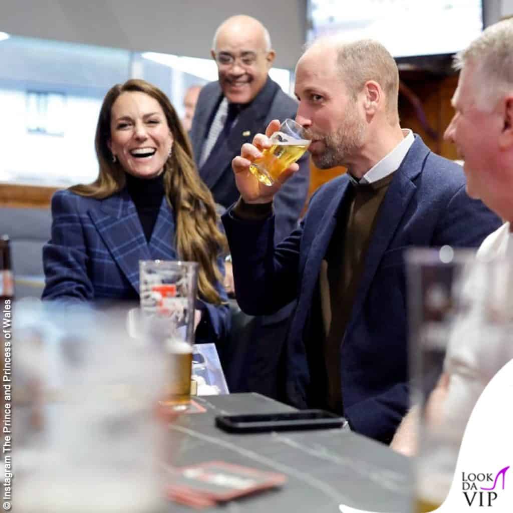 Kate Middleton cappotto Chris Kerr X Johnstons of Elgin 5