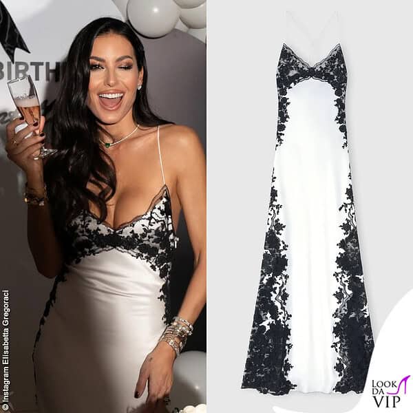 Per la festeggiata un raffinato longdress Ermanno Scervino