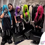 North West shopping da Alexander Wang maglia Balenciaga 1 crew