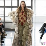 Alana Hadid PFW sfilata Trashy Clothing 1