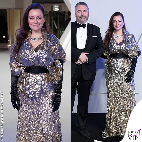 Rebecca Victoria Romanoff (in Roberto Cavalli), con lo zar