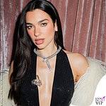 Dua Lipa Brit Awards 2026 outfit Gucci gioielli Bulgari