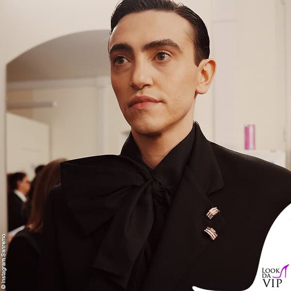 Michele Bravi, outfit Antonio Marras 