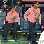 Lamine Yamal Clásico partita Barcellona - Real Madrid giacca Stone Island marsupio Hermes
