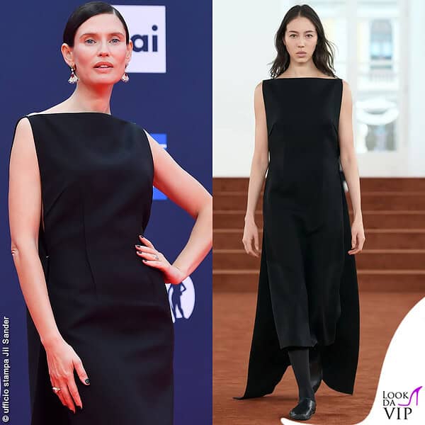 Bianca Balti con l'abito nero Jil Sander 
