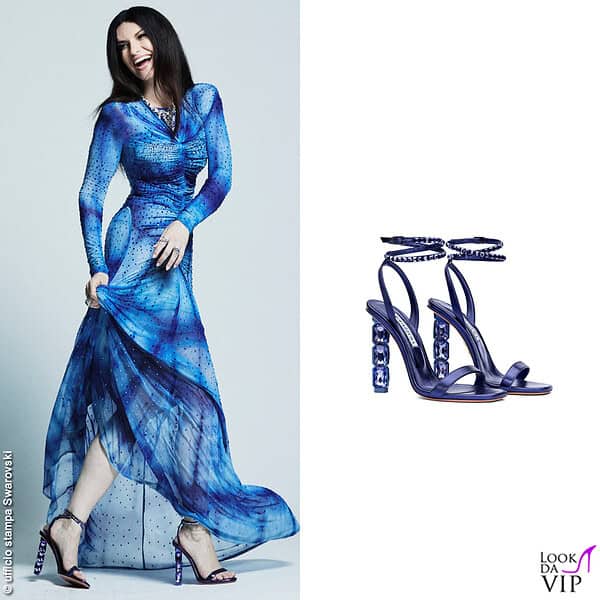 Ai piedi i sandali gioiello Aquazzura per Swarovski